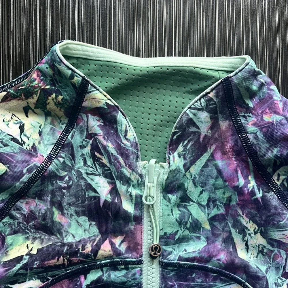 Lululemon | Find Your Bliss Jacket | Size 4